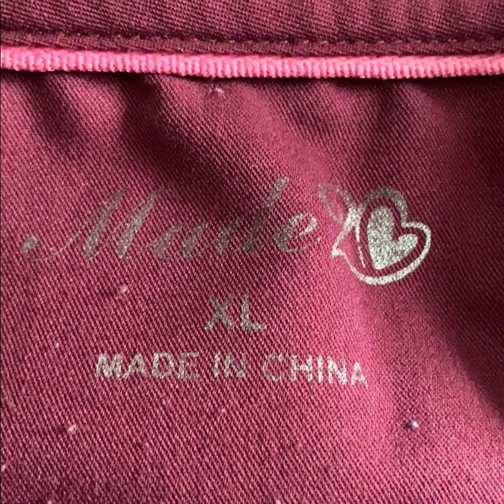 Scrub top - Picture 2 of 2
